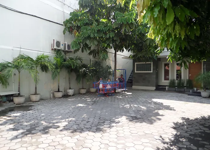 Syariah Arini Hotel Surakarta 